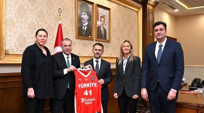 Türkiye Basketbol Federasyonu'ndan, Vali İlhami Aktaş'a ziyaret 