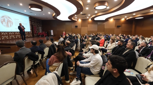 Emlak Kulübü'nden, ''Liderlik ve Emlak Sektörü'nün Geleceği'' semineri