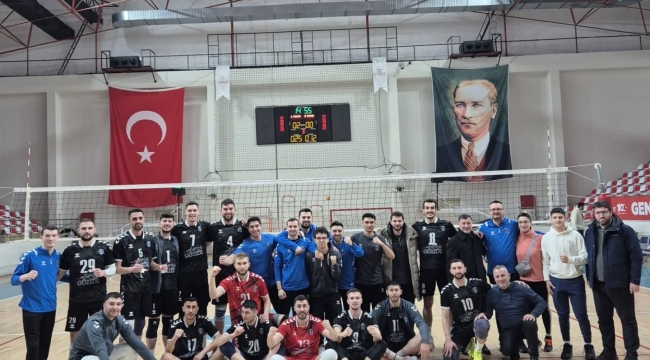 Gebze Voleybol Takımı Evinde 3-0 Farklı Galip