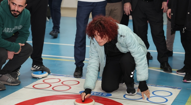 Darıca'da Curling Turnuvası Heyecanı