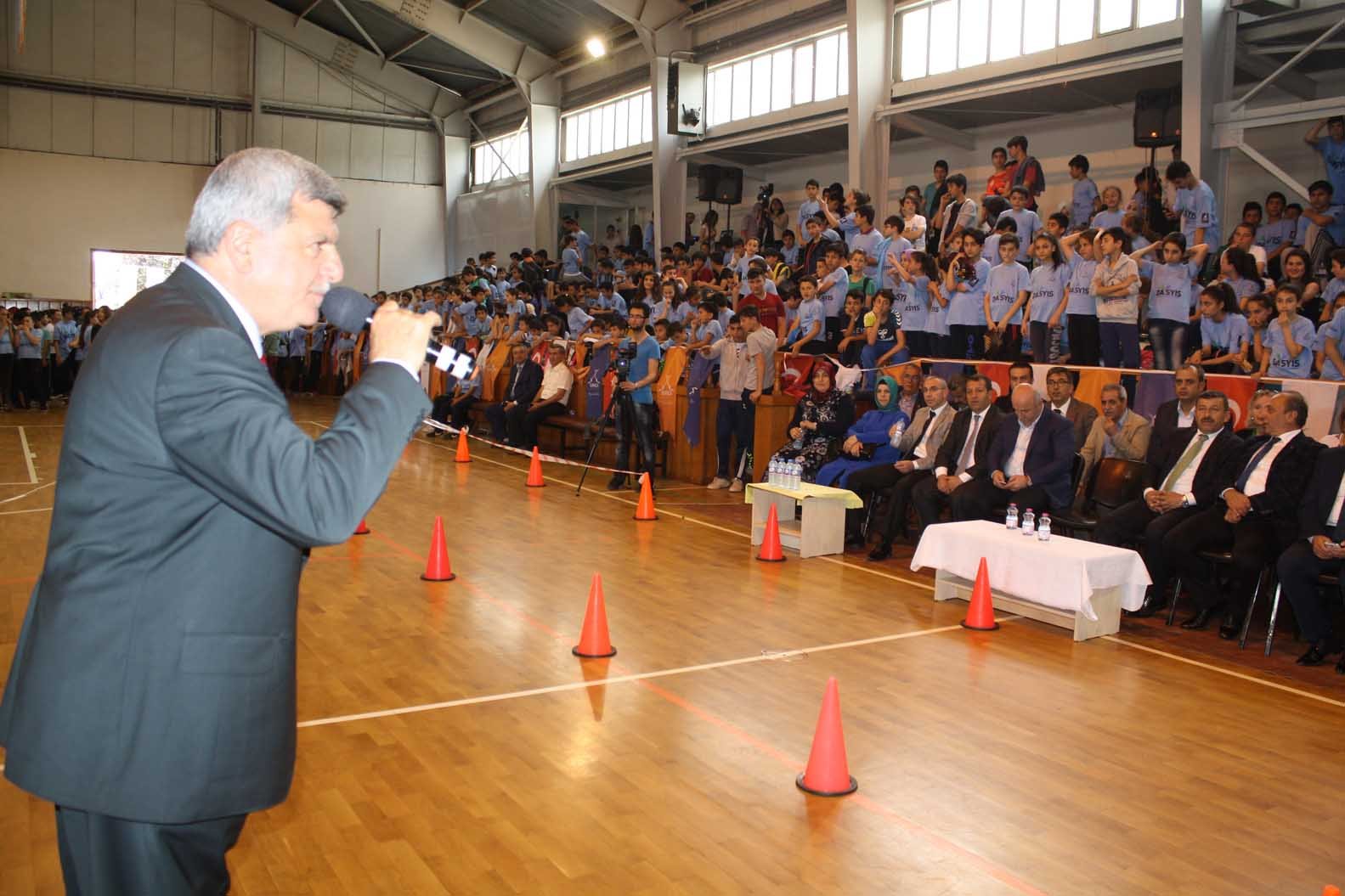 Karaosmanoğlu Darıca'ya söz verdi!