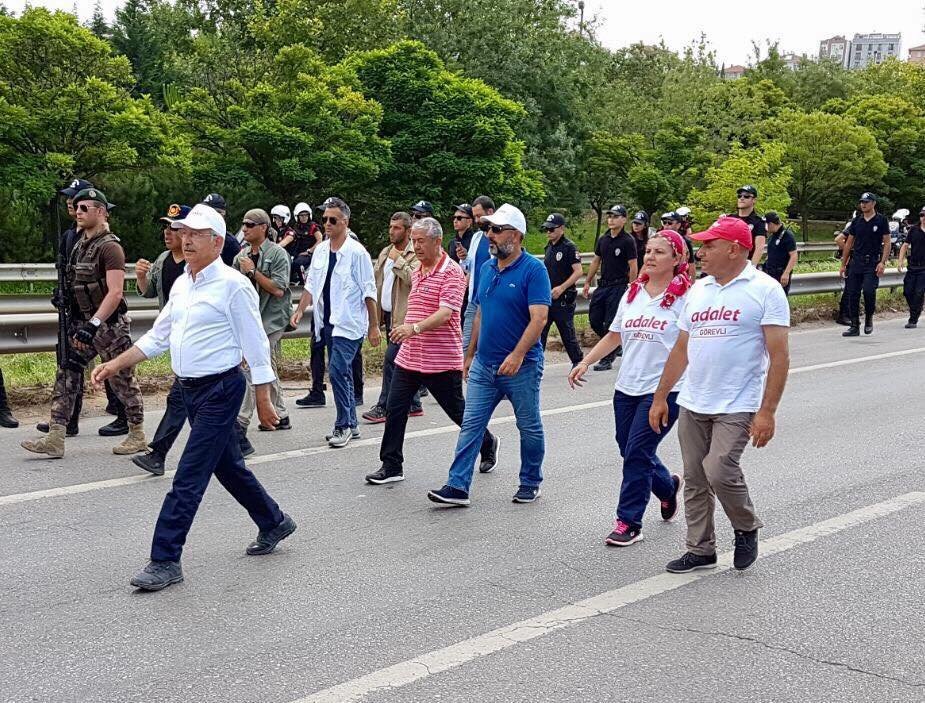 CHP'nin Kocaelili vekilleri Kılıçdaroğlu'nu hiç yalnız bırakmadı