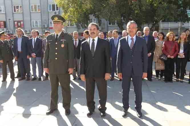 Gebze'nin kurtuluşu törenle kutlandı