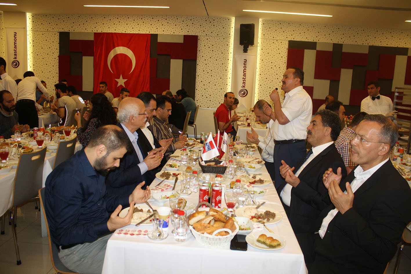 Gebze Kaymakamı, Kastamonu Entegre'nin iftarına katıldı