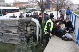 Trafik kazalarında 8 kişi yaralandı