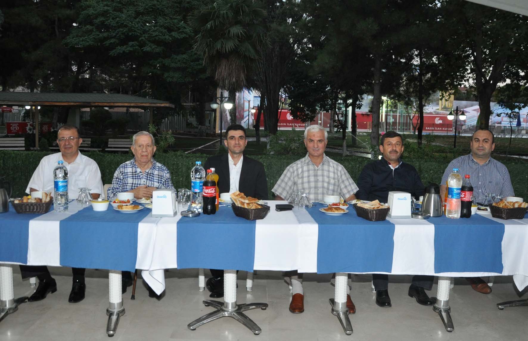 Darıca Emniyeti ilçe protokolünü iftarda buluşturdu