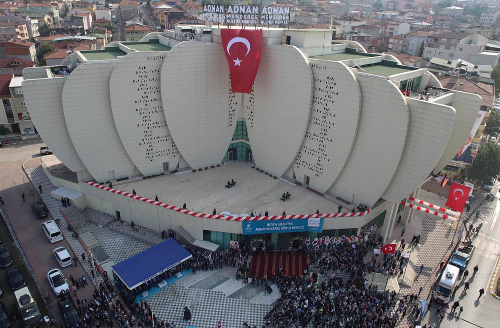 Darıca, Kültür Merkezi'ne kavuştu